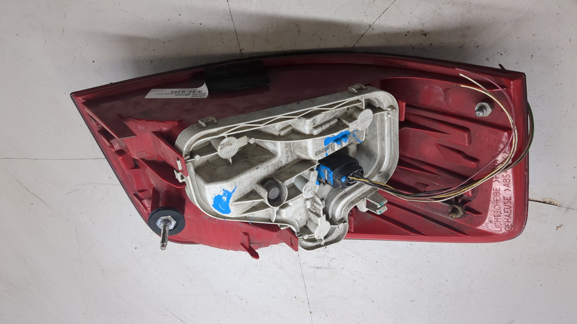 Фонарь задний правый