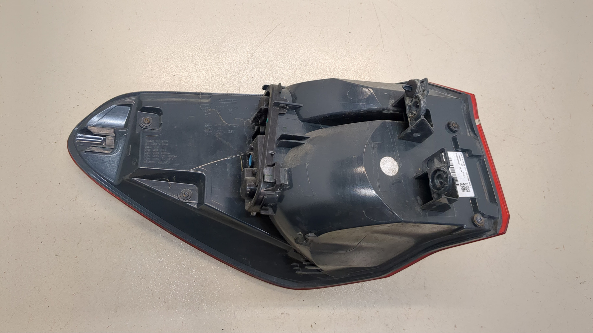 Фонарь задний правый