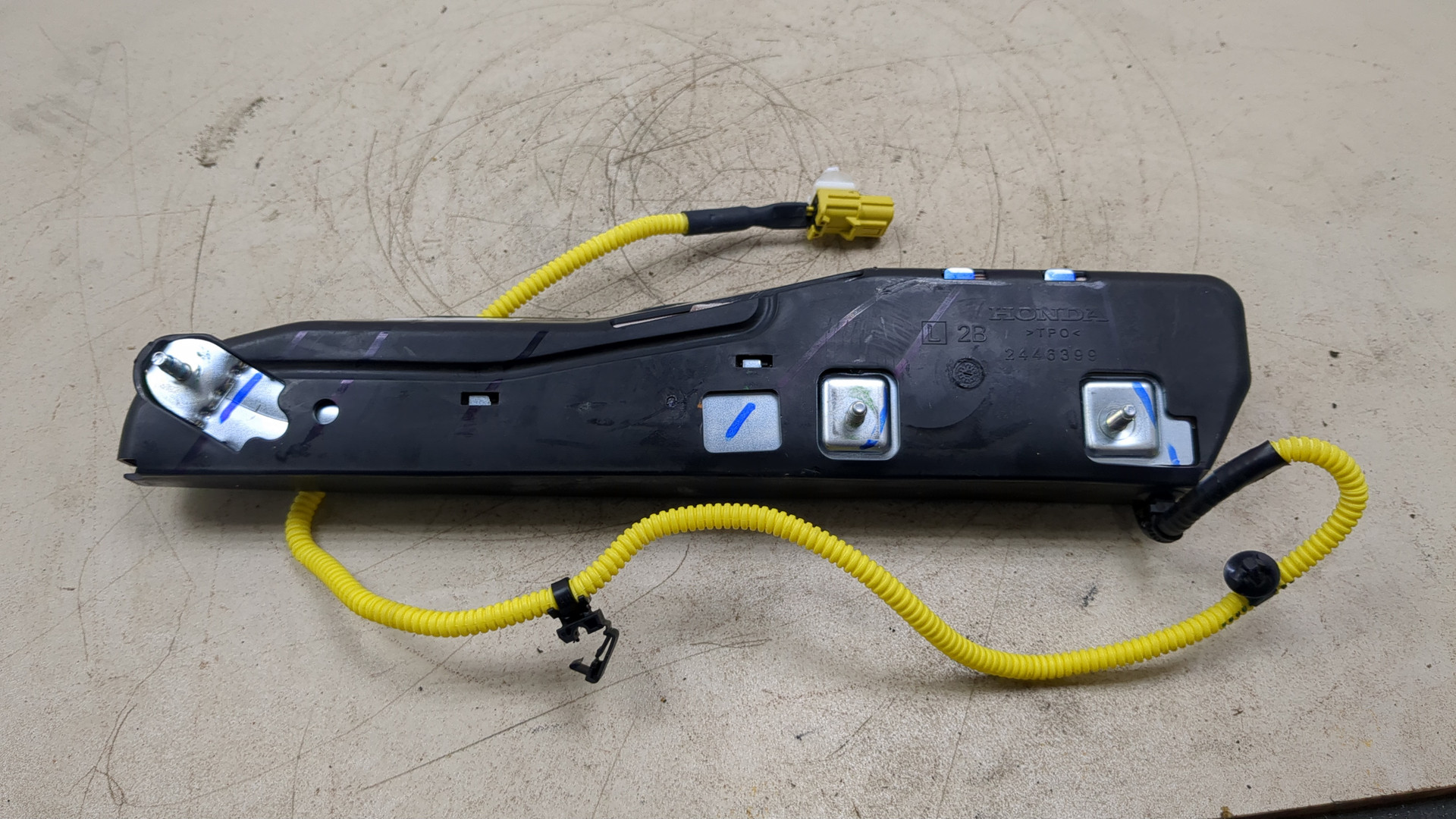 Подушка безопасности боковая (в сиденье)