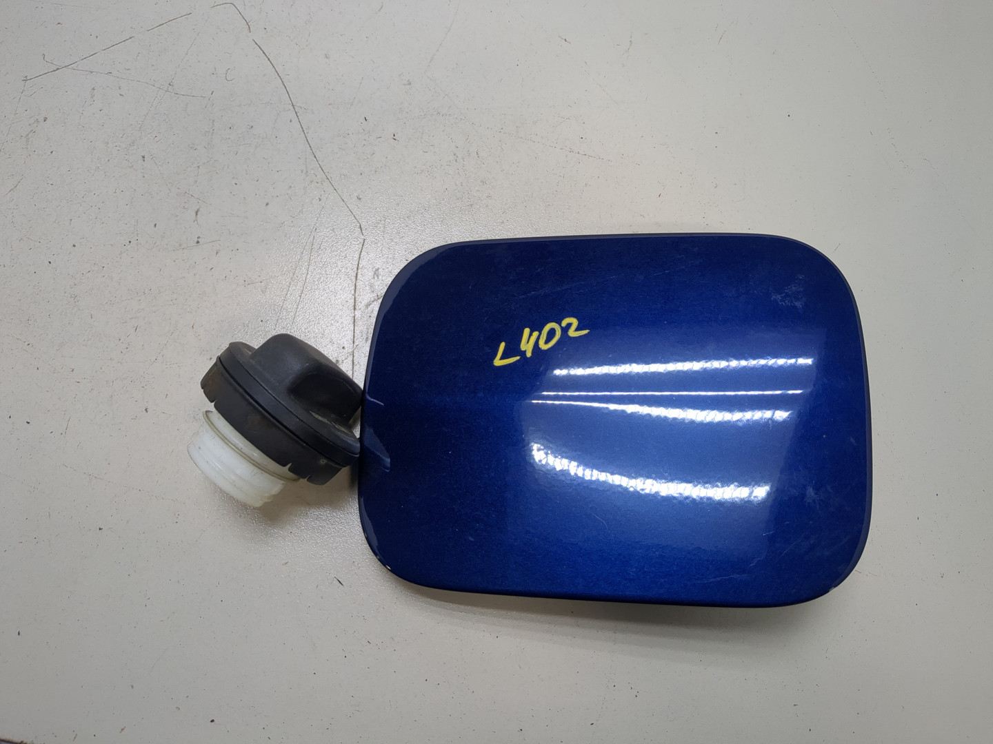 Лючок бензобака