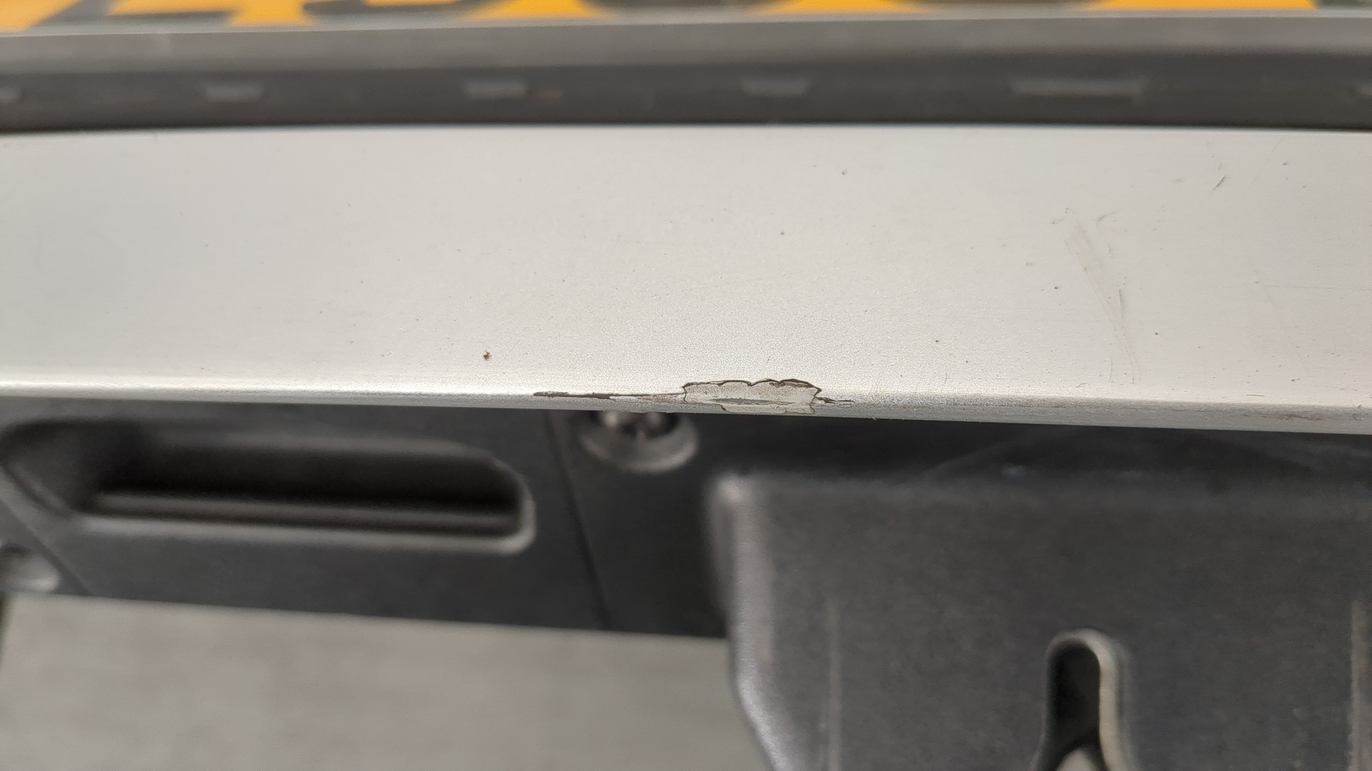 Дверь багажника