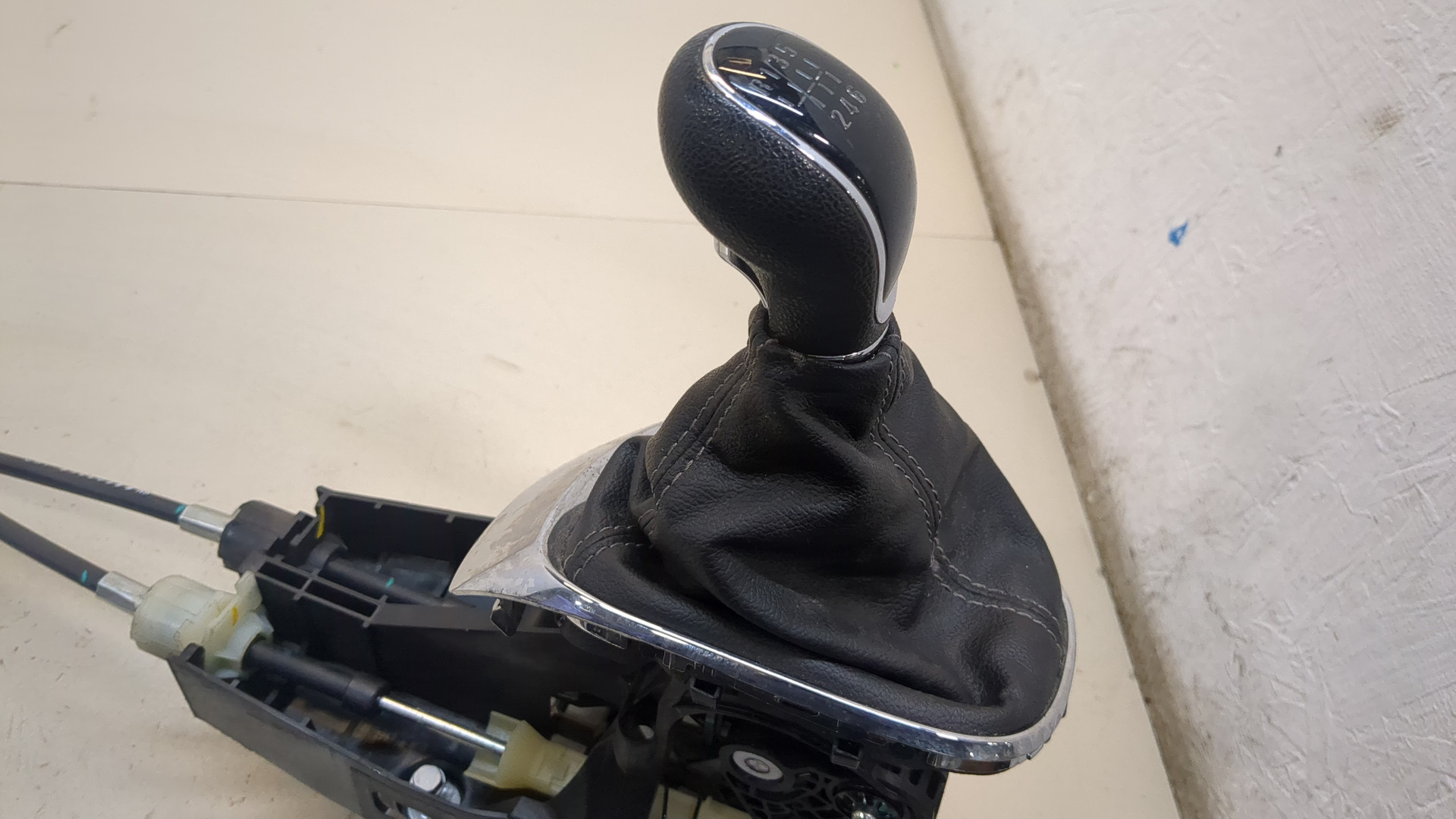 Кулиса МКПП / АКПП