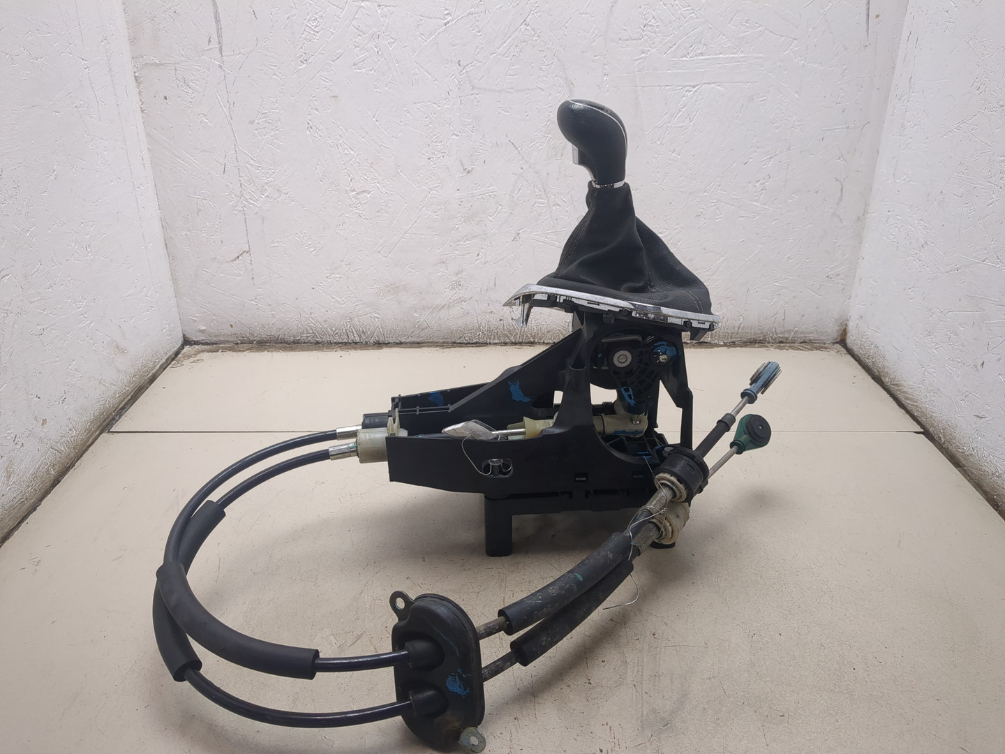 Кулиса МКПП / АКПП