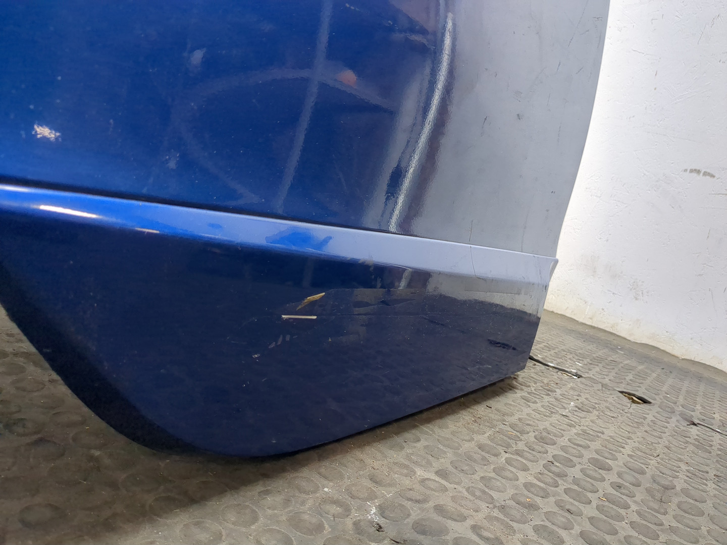 Дверь задняя правая