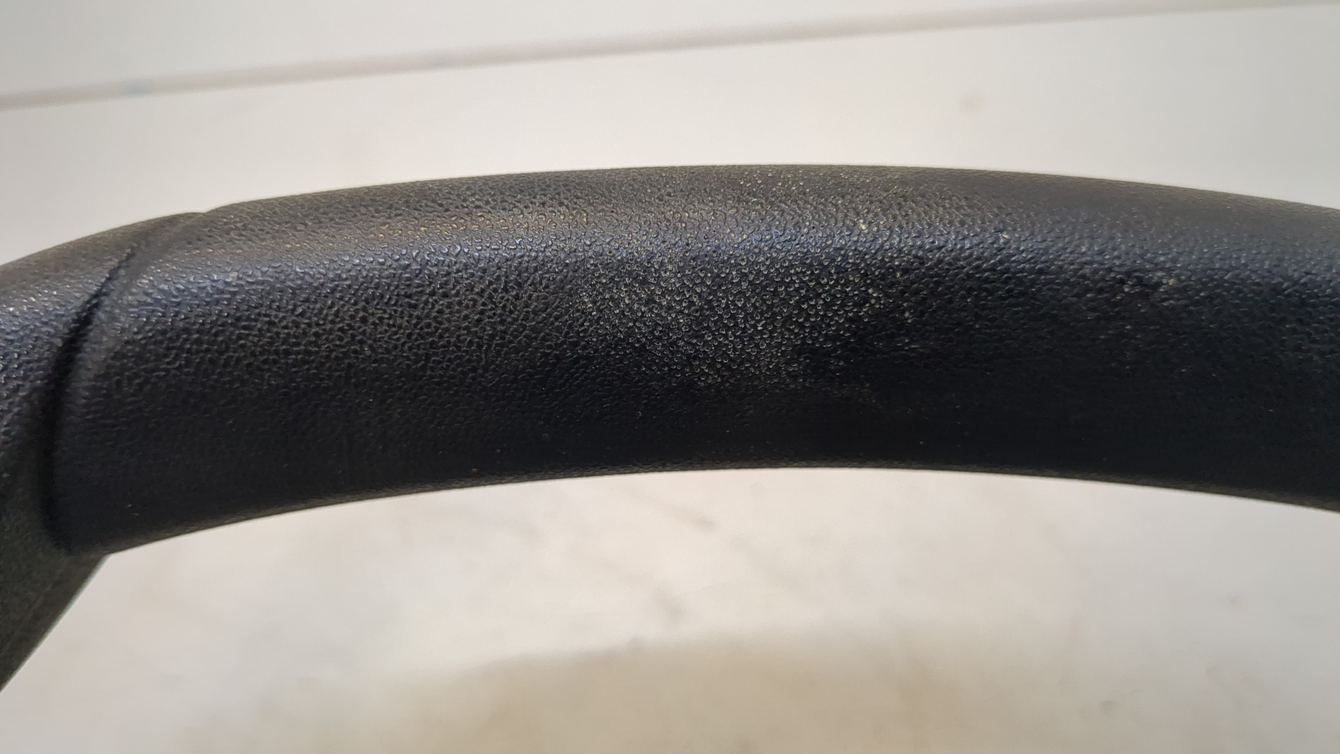 Рулевое колесо (руль)