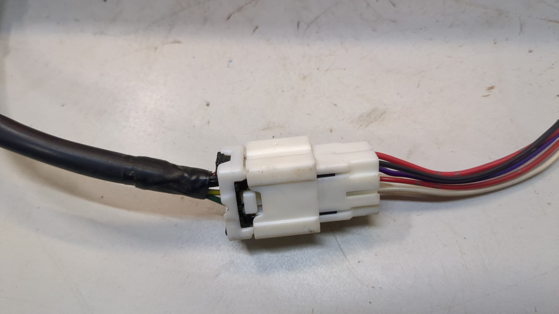 Фонарь задний правый