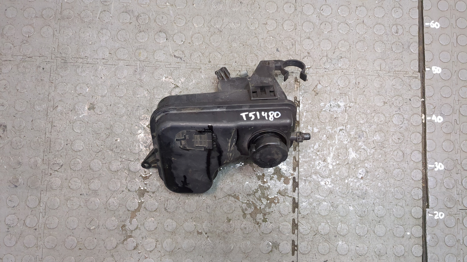 Бачок расширительный