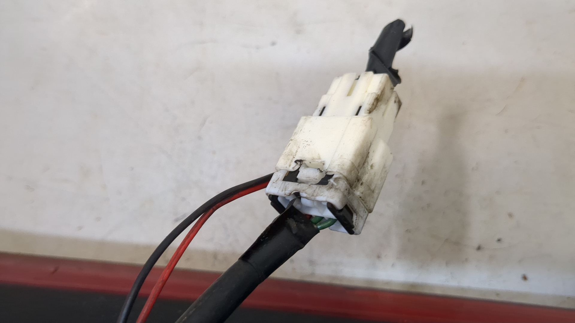 Фонарь задний левый