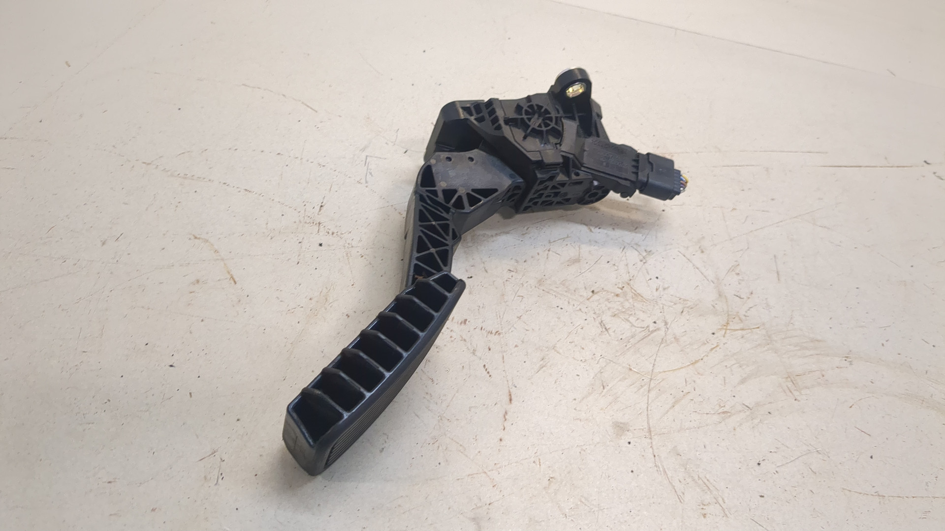 Педаль газа