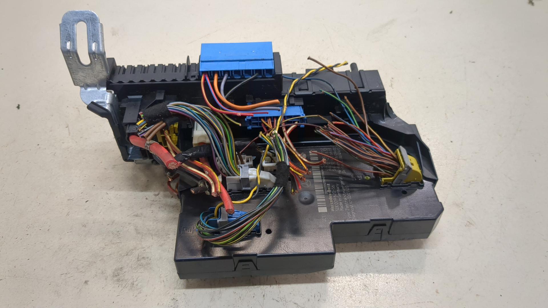 Блок предохранителей