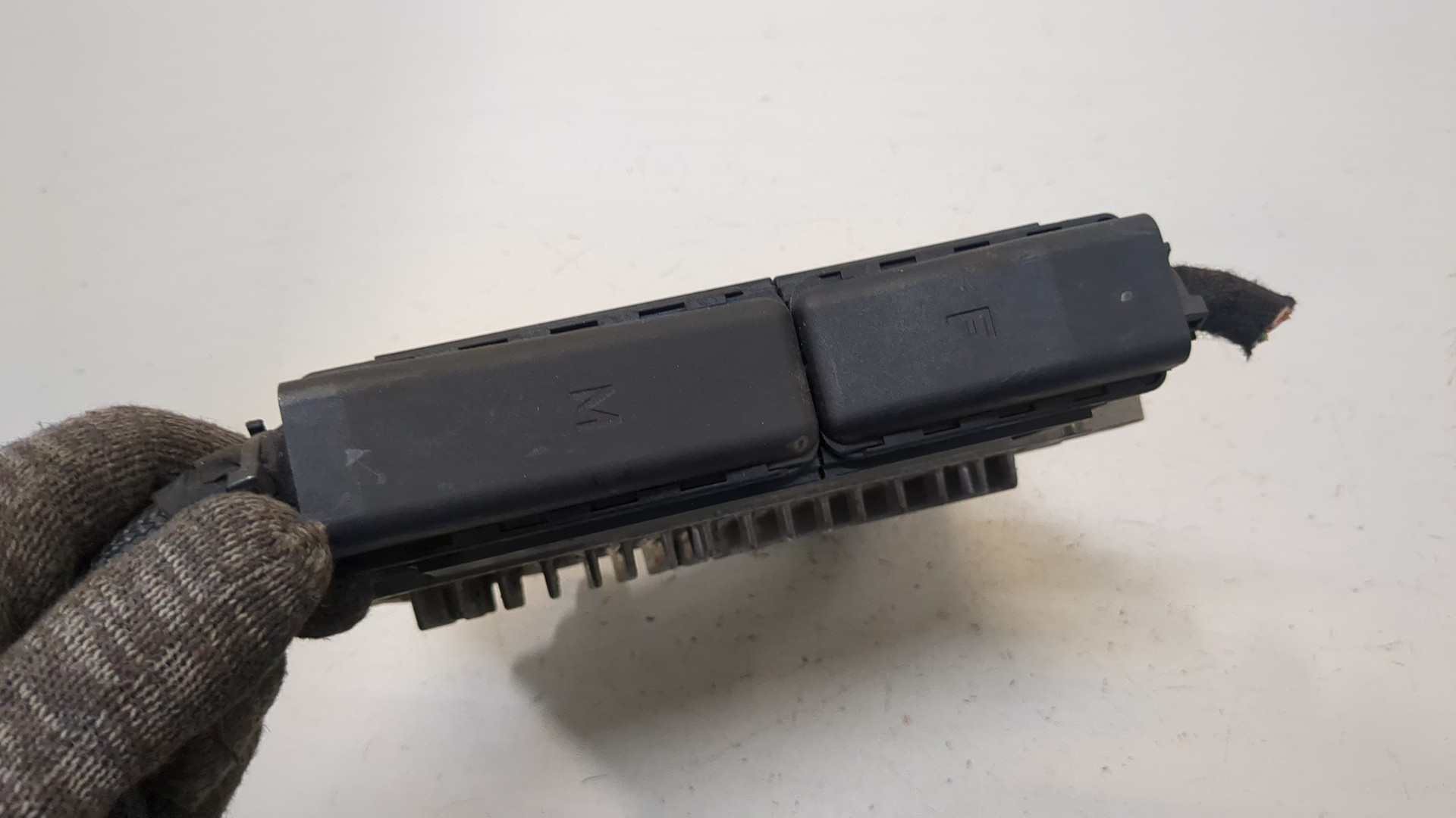 Блок управления двигателем