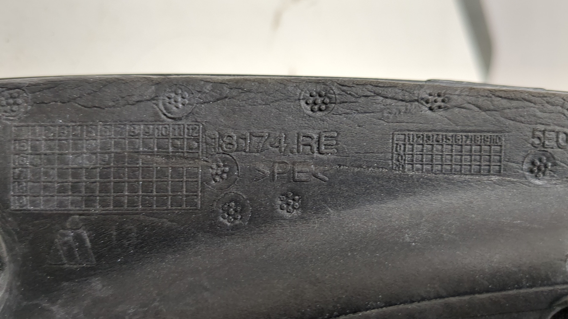 Зеркало правое электрическое