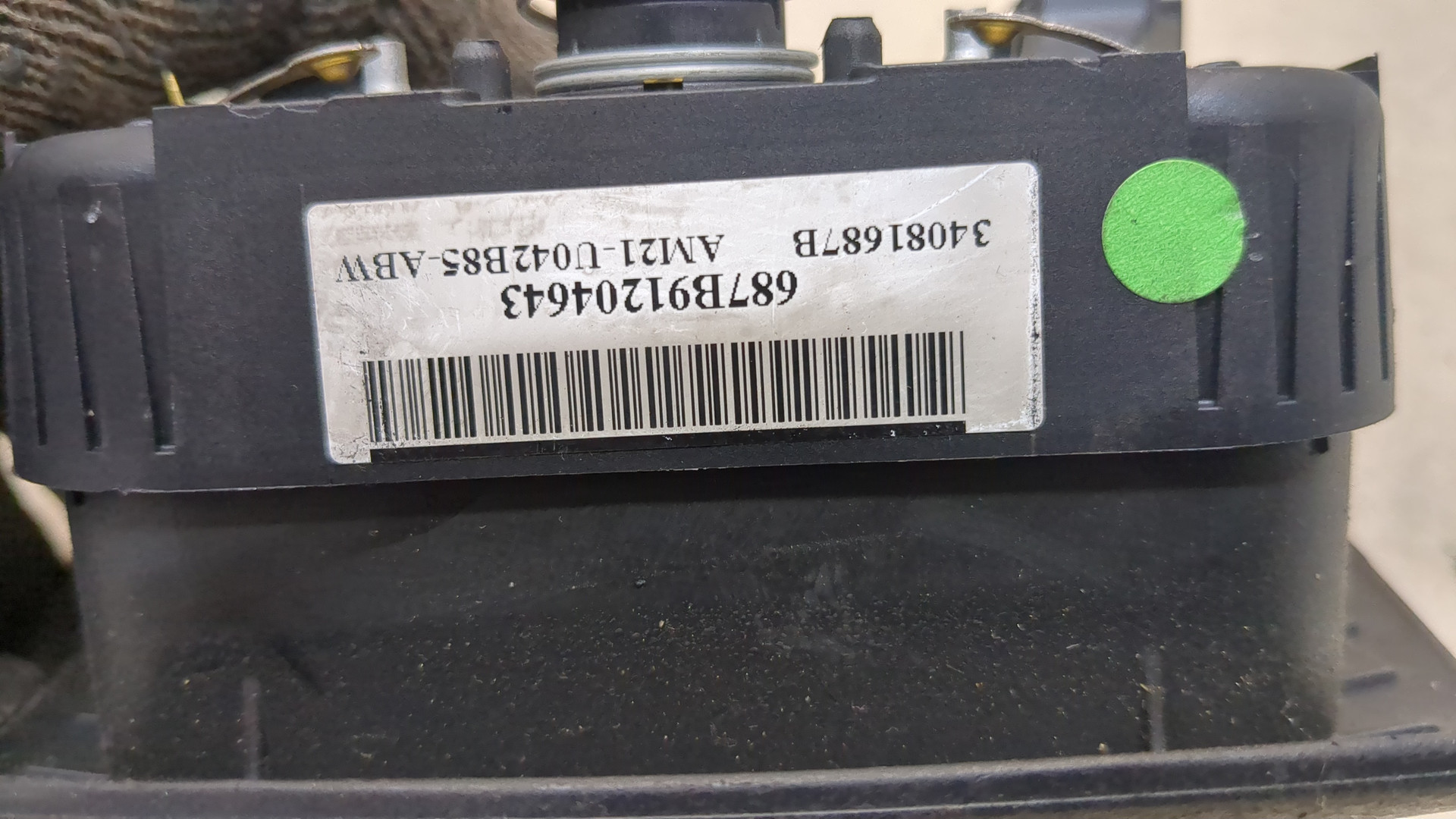 Подушка безопасности в рулевое колесо