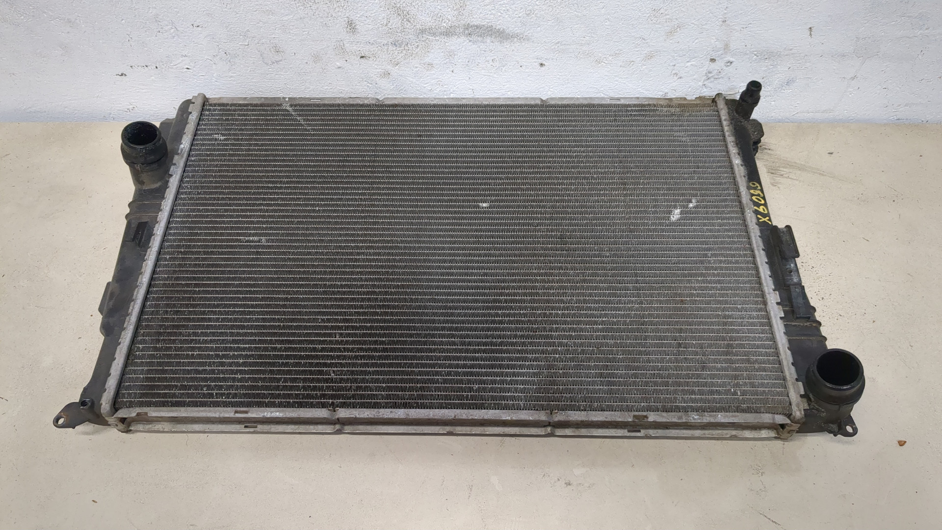 Радиатор охлаждения двигателя основной