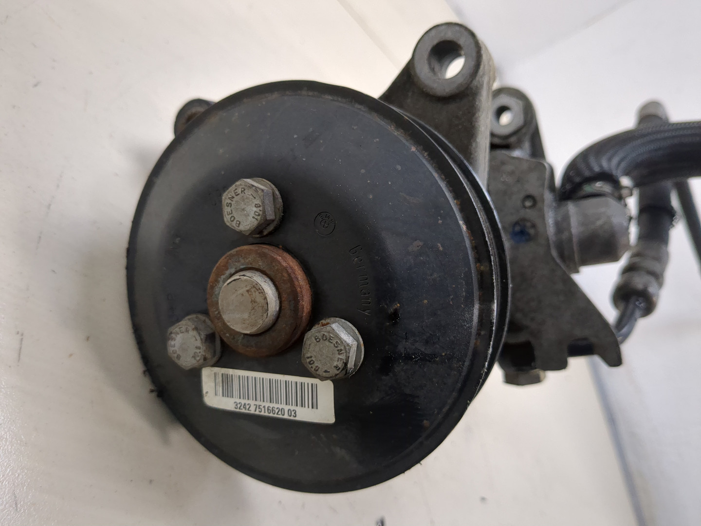 Насос ГУР (гидроусилитель руля)