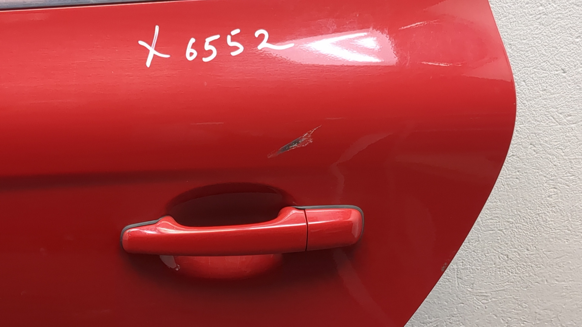 Дверь задняя левая