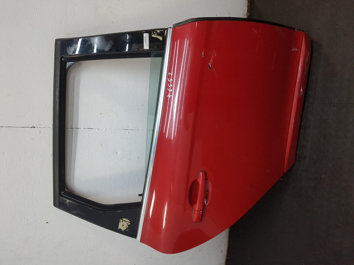 Дверь задняя правая