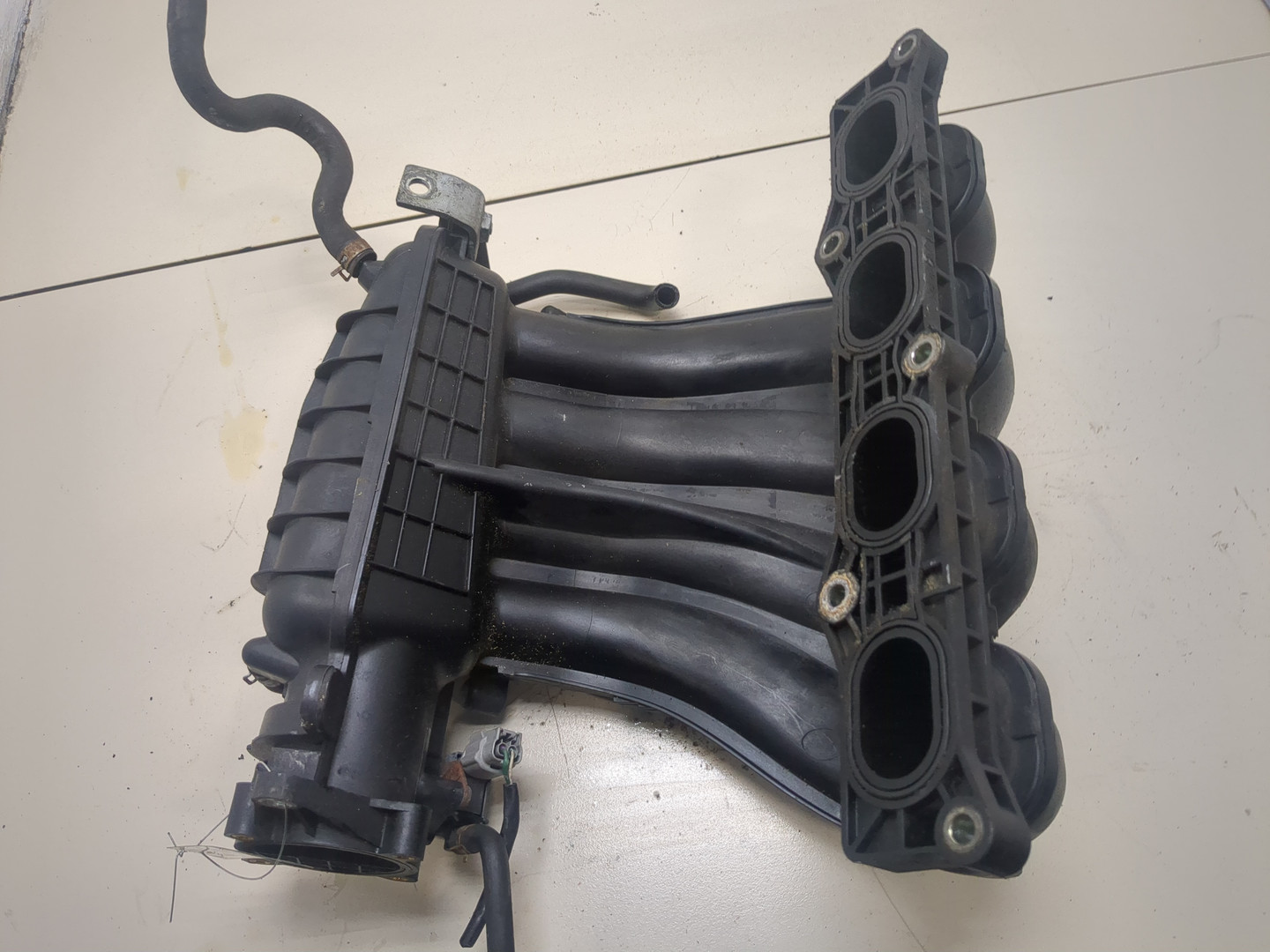 Коллектор впускной