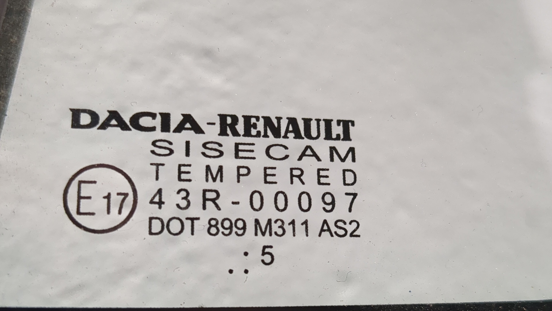 Дверь задняя левая