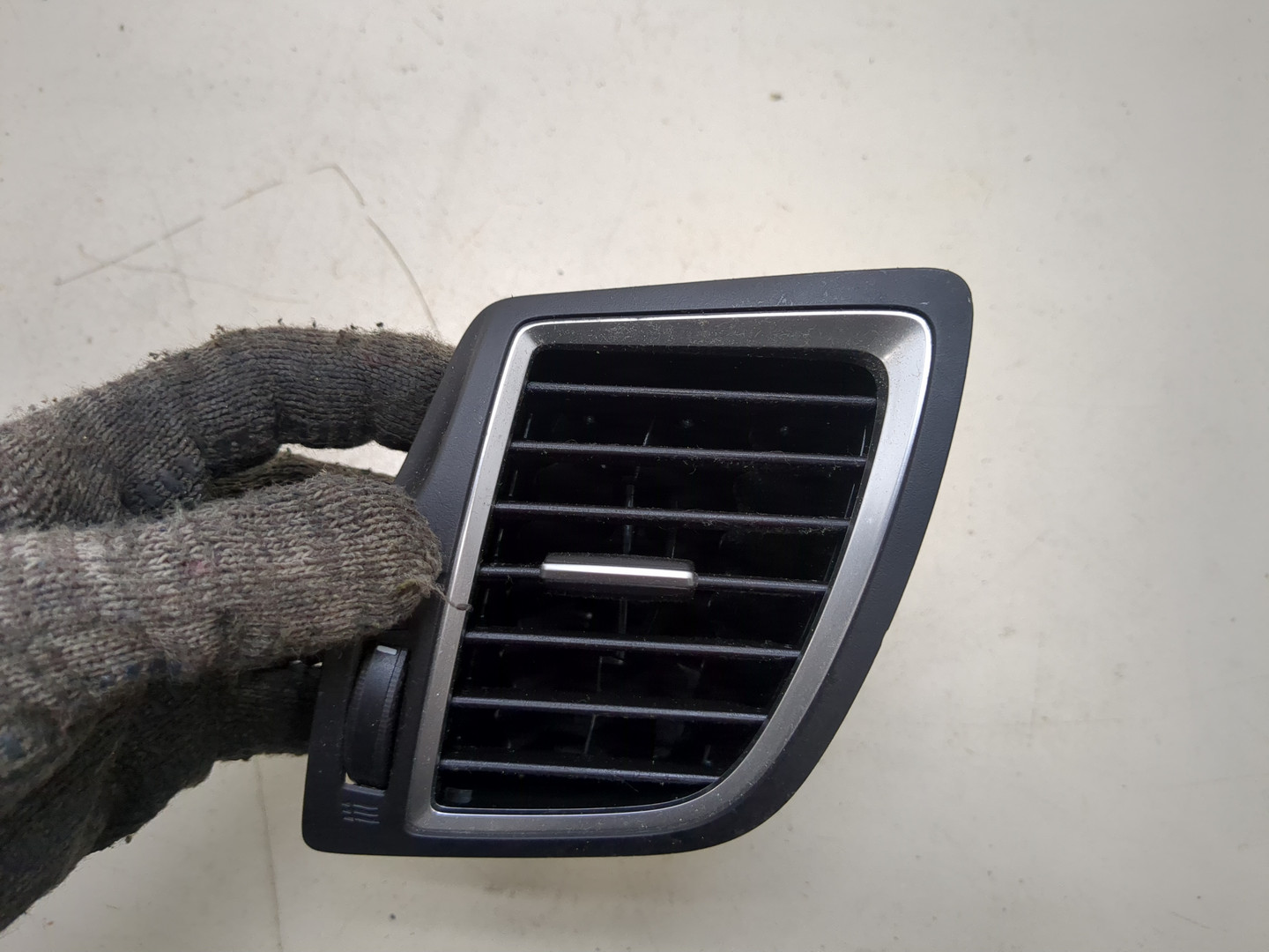 Дефлектор воздушный