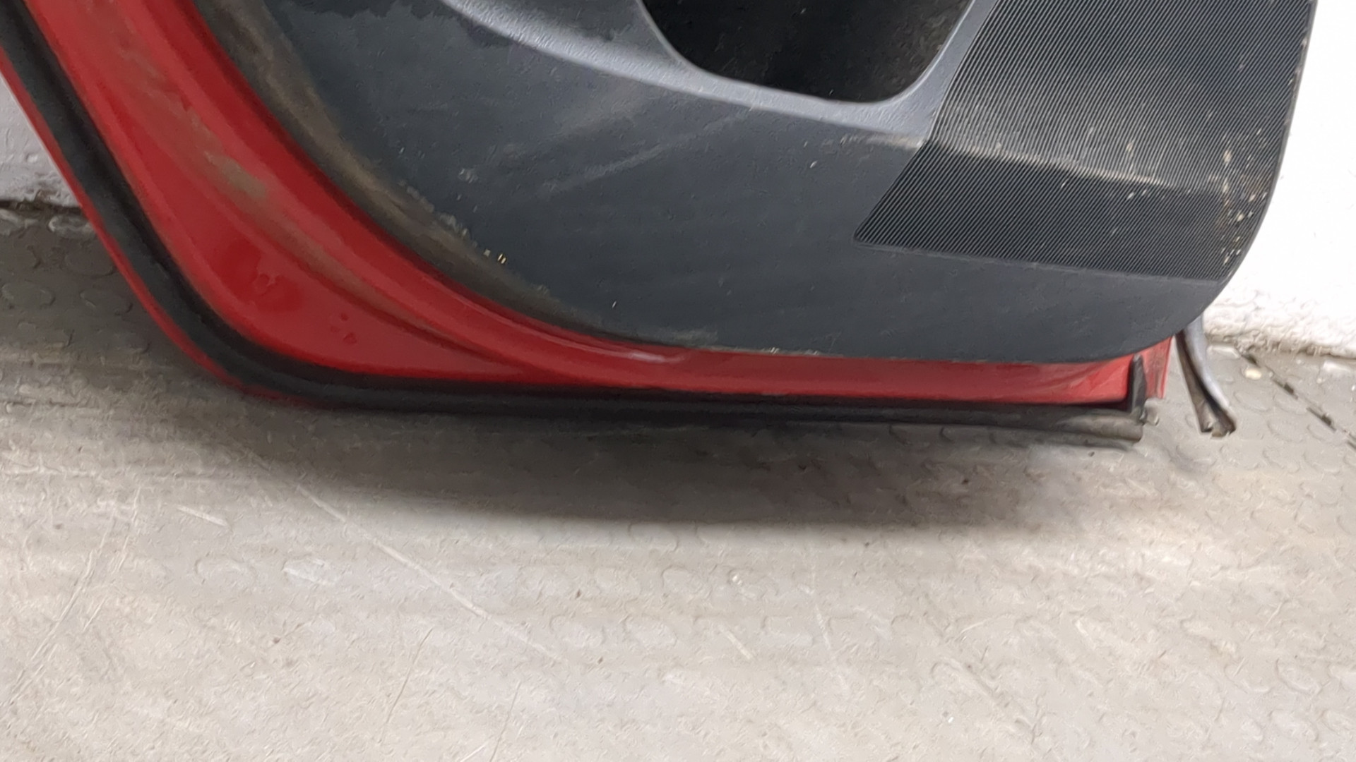 Дверь задняя левая