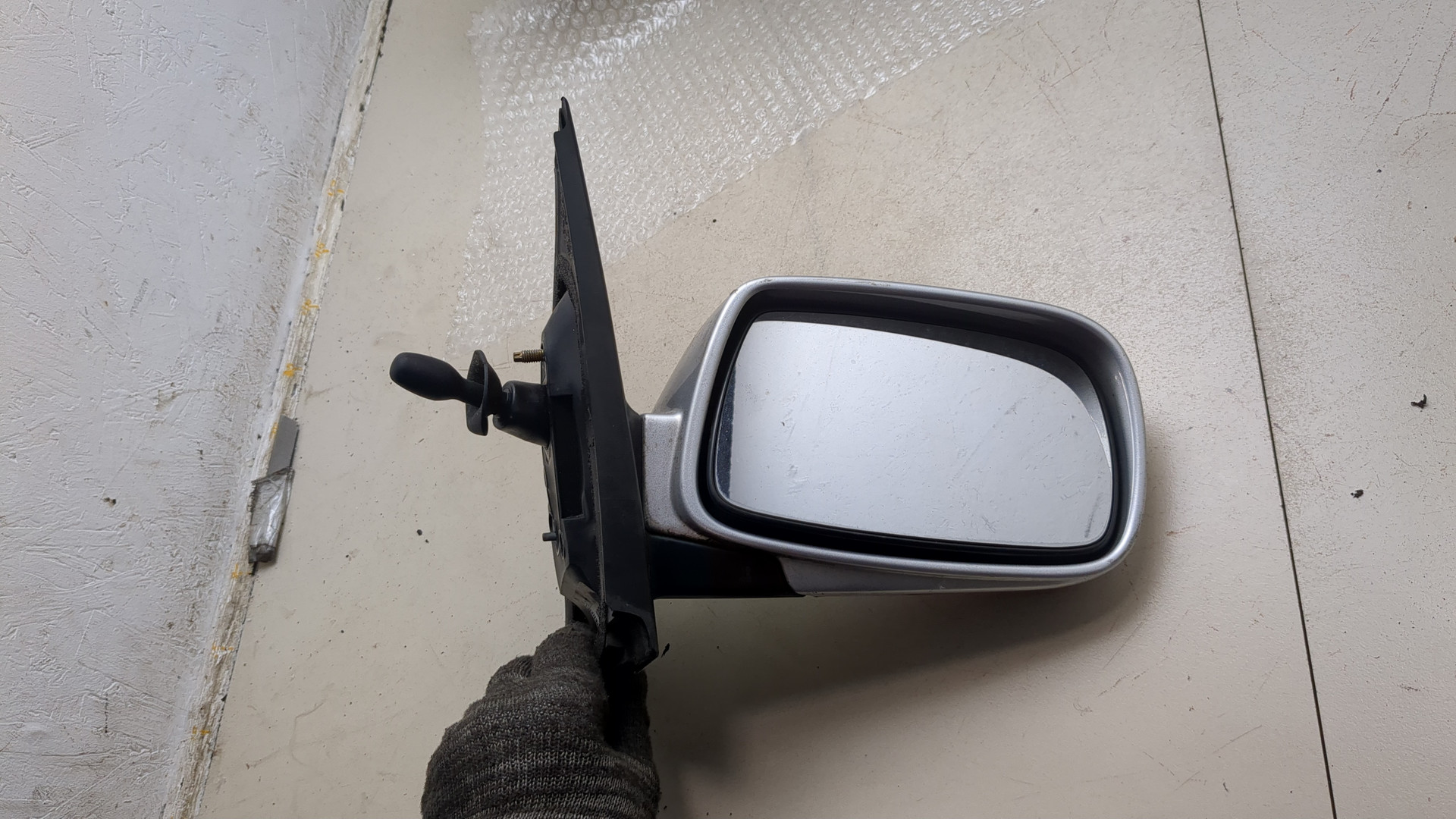 Зеркало правое электрическое