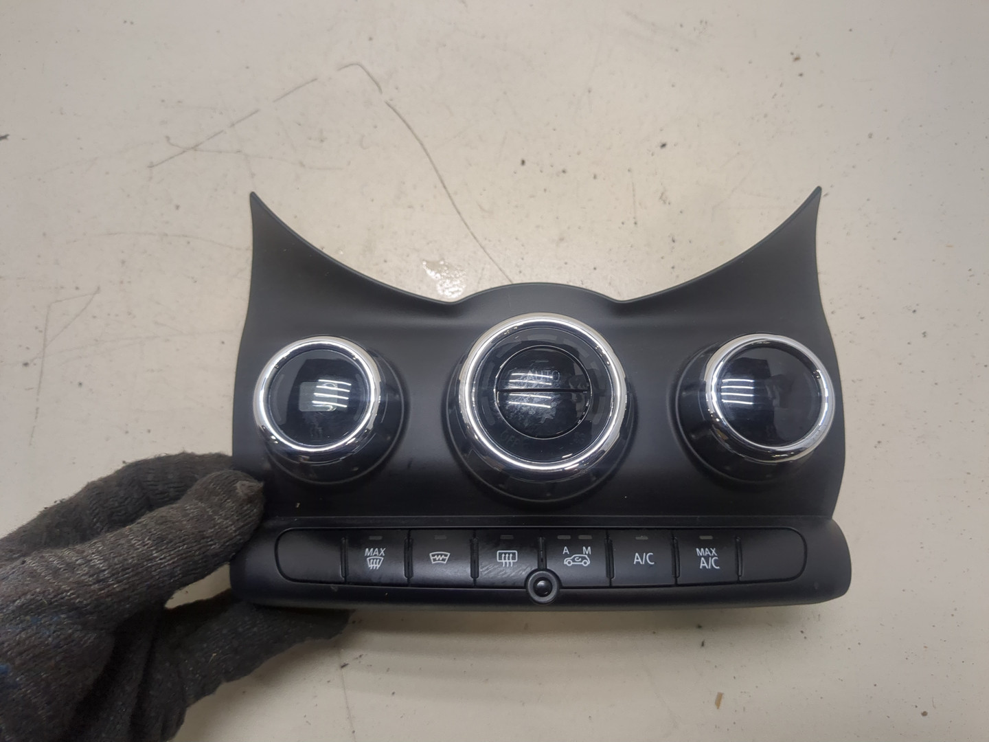 Переключатель отопителя