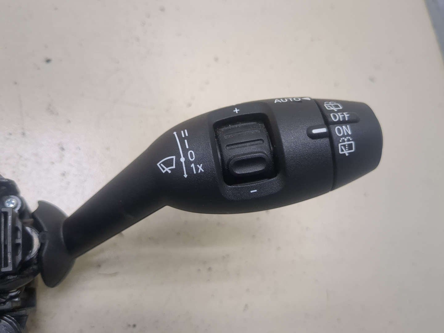 Переключатель подрулевой