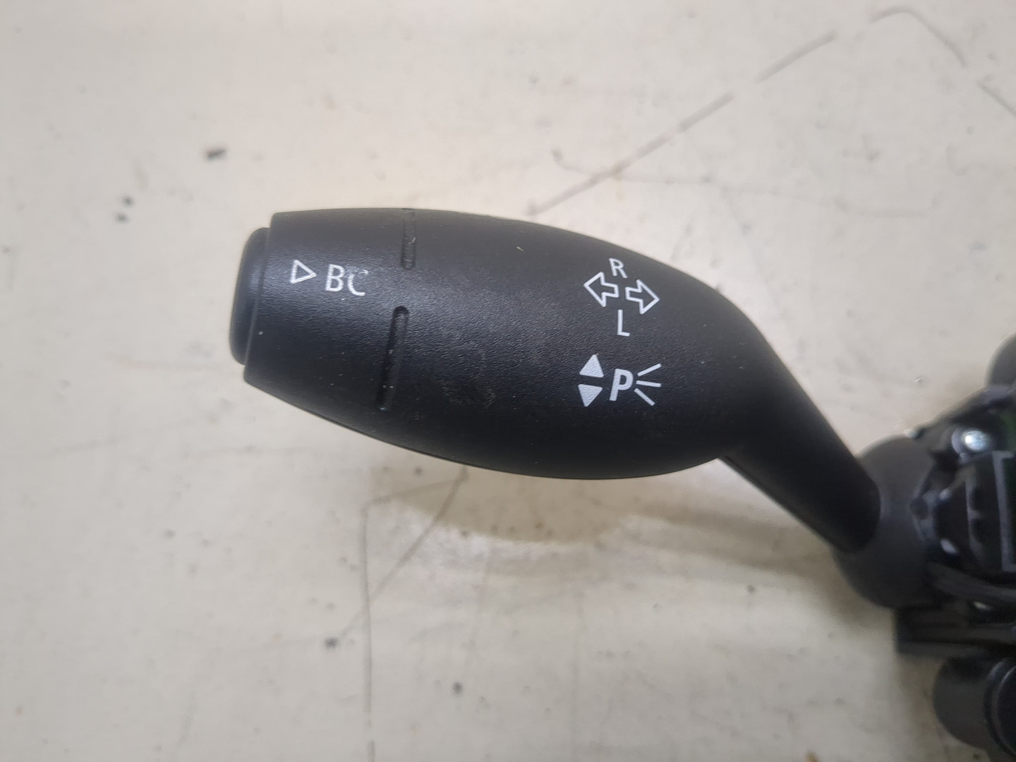 Переключатель подрулевой