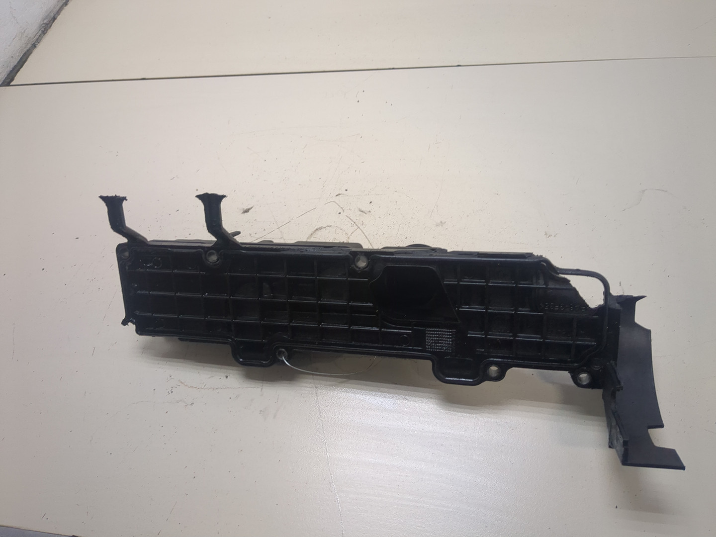 Крышка клапанная ГБЦ