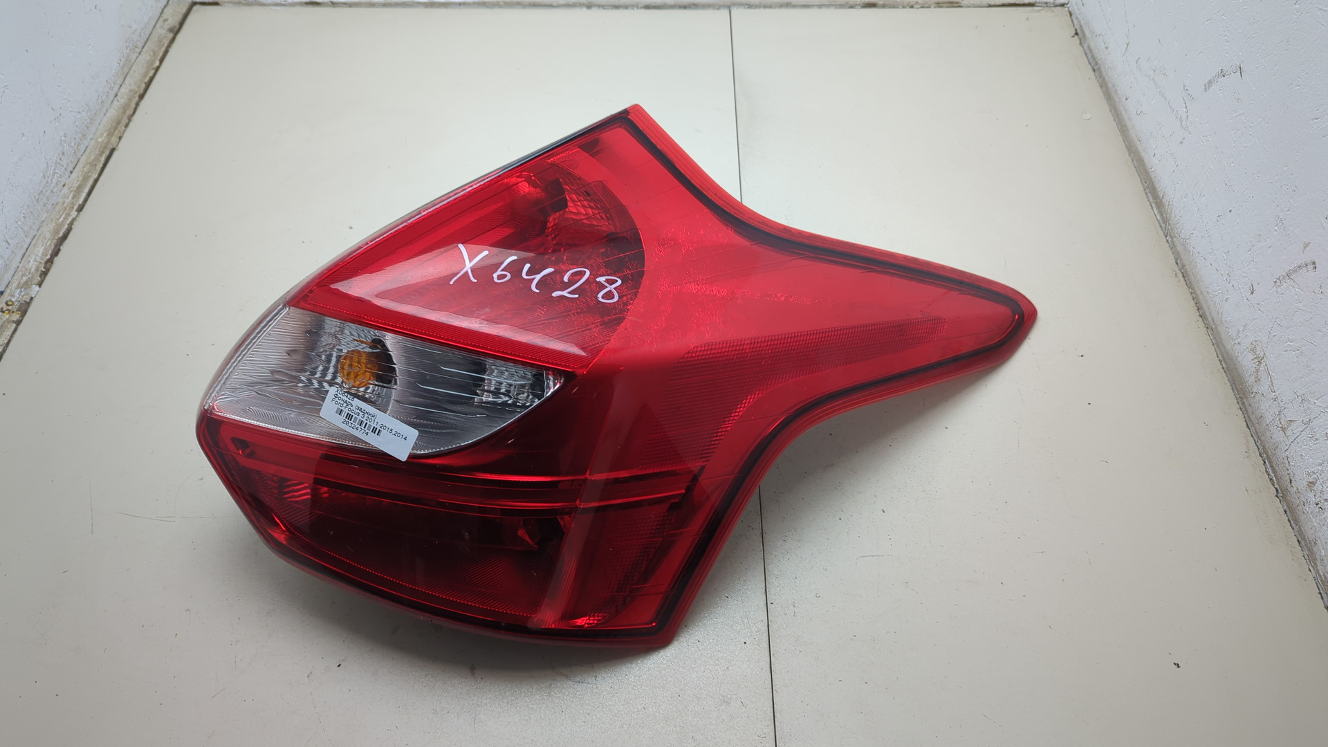 Фонарь задний правый