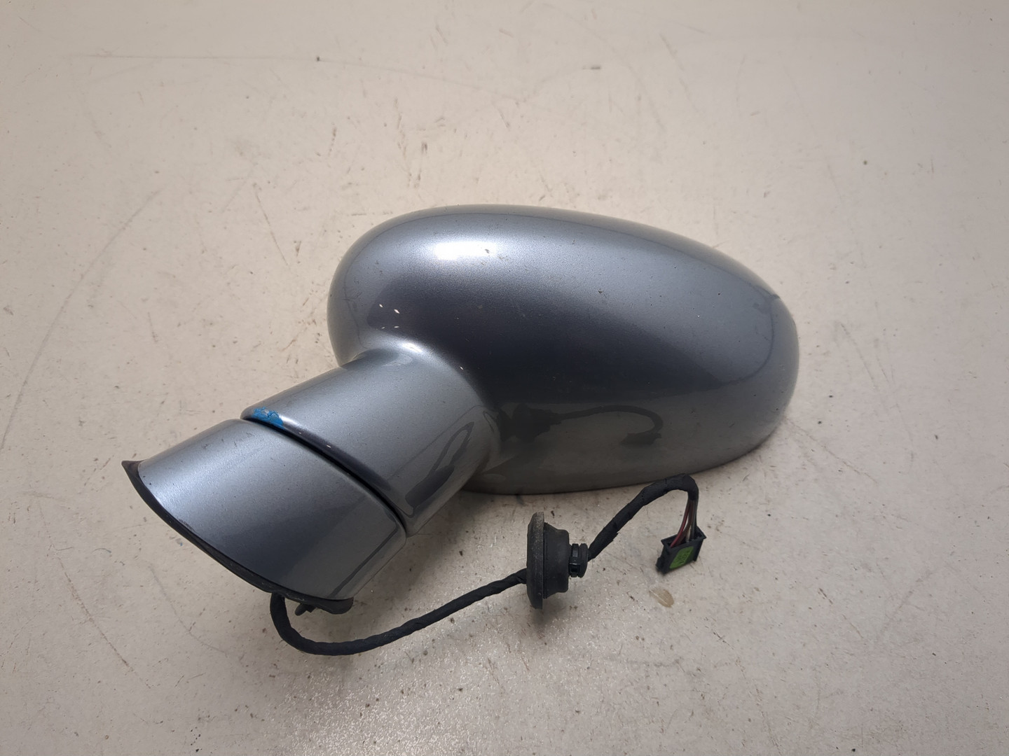 Зеркало левое электрическое