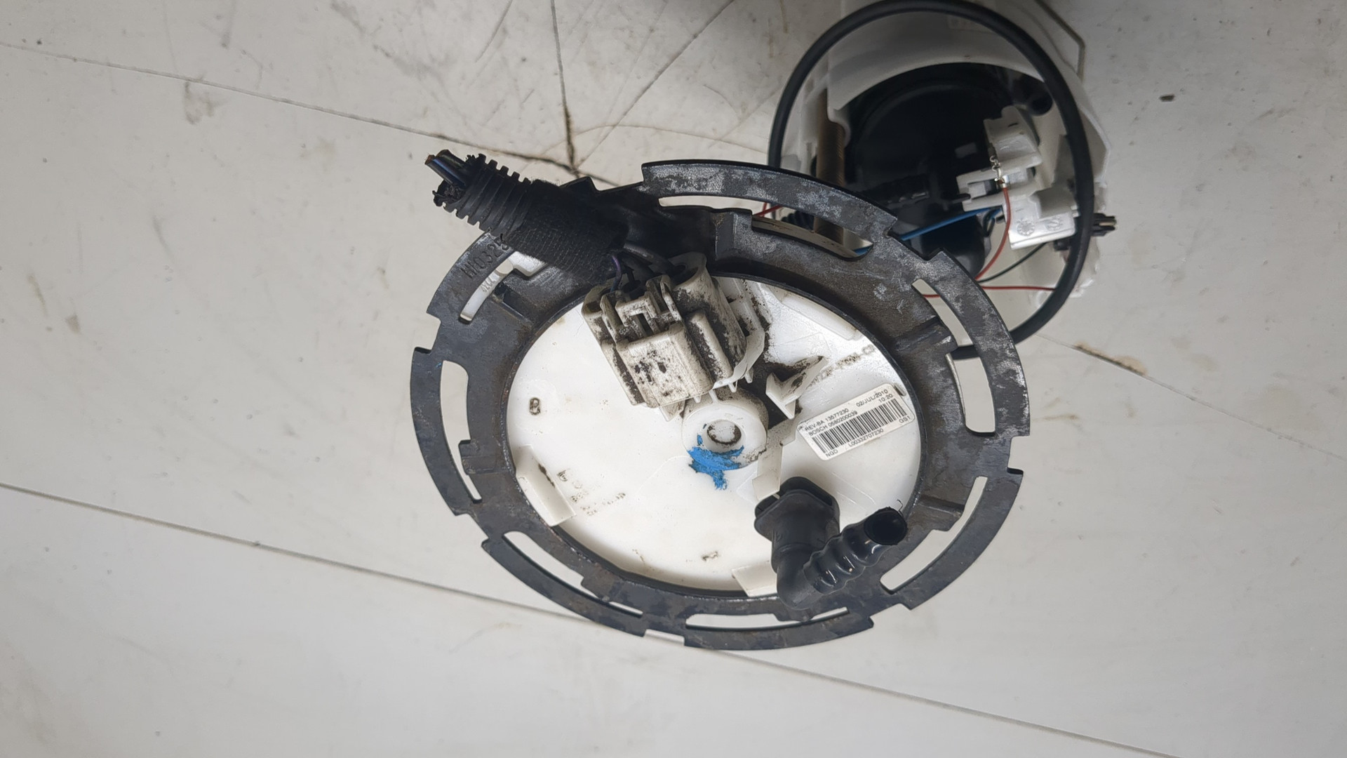 Насос топливный электрический