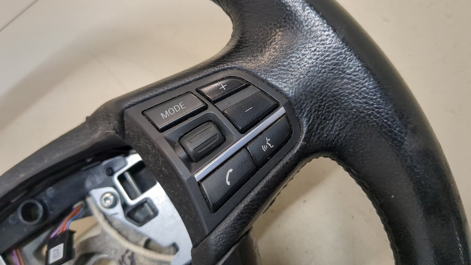 Рулевое колесо (руль)