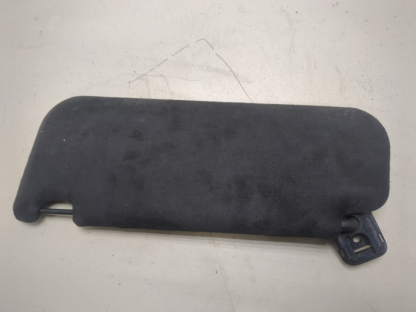 Козырек солнцезащитный