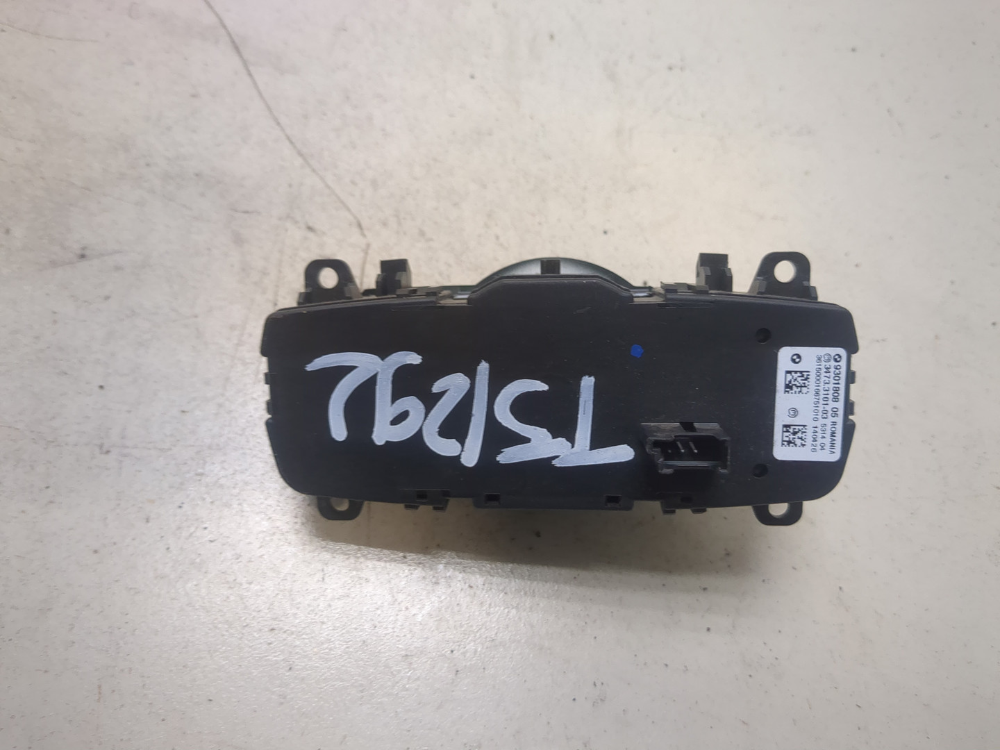 Переключатель света фар