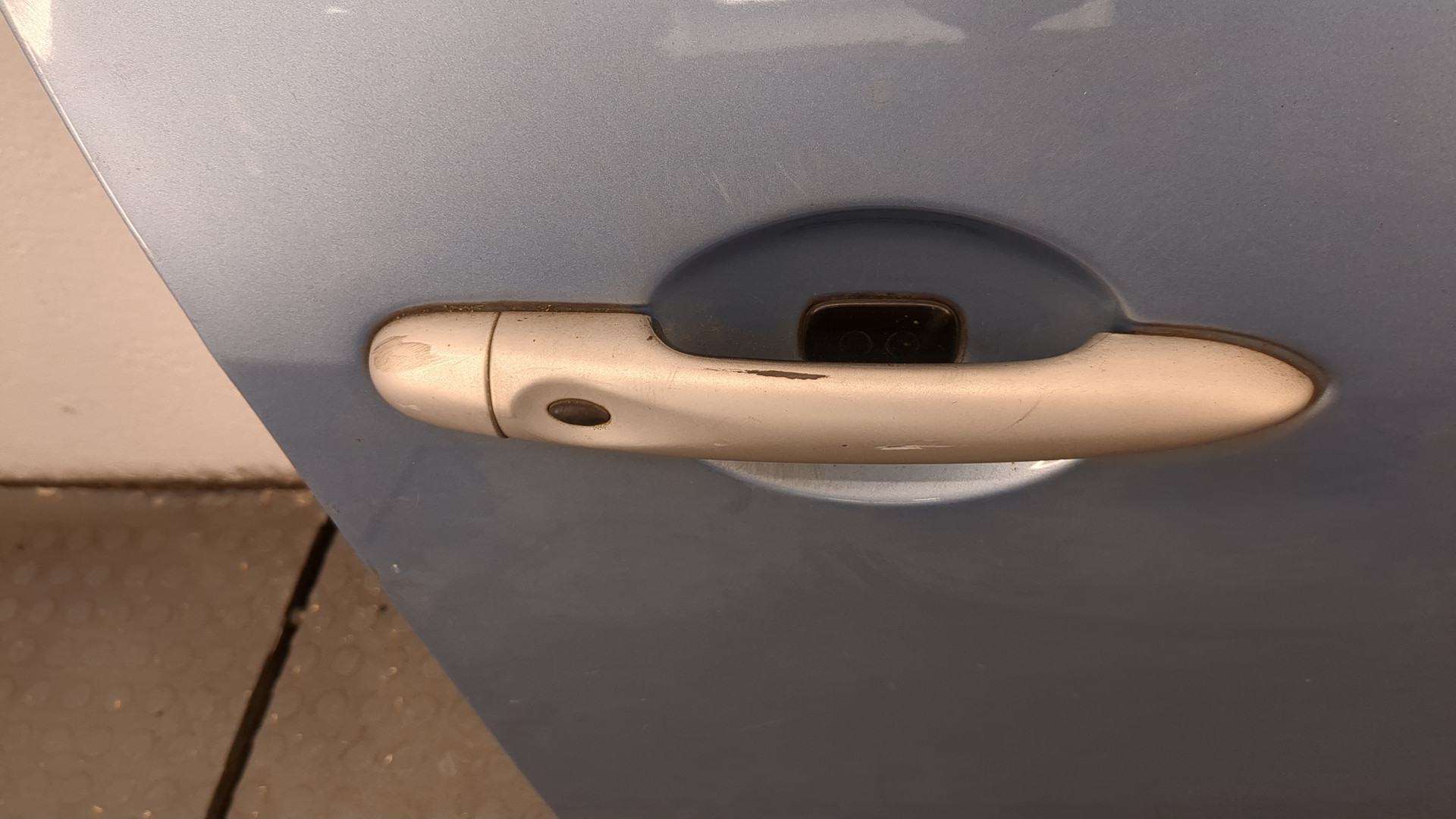 Дверь передняя правая