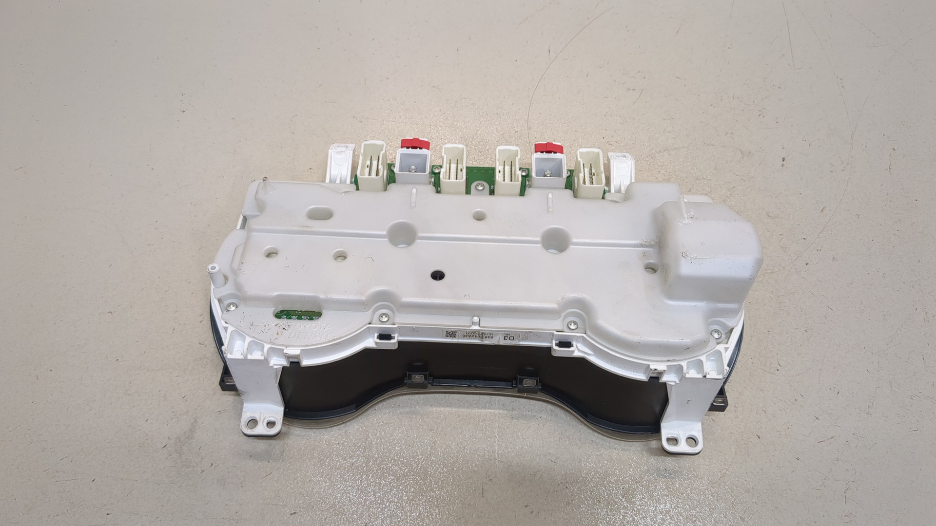 Панель приборов