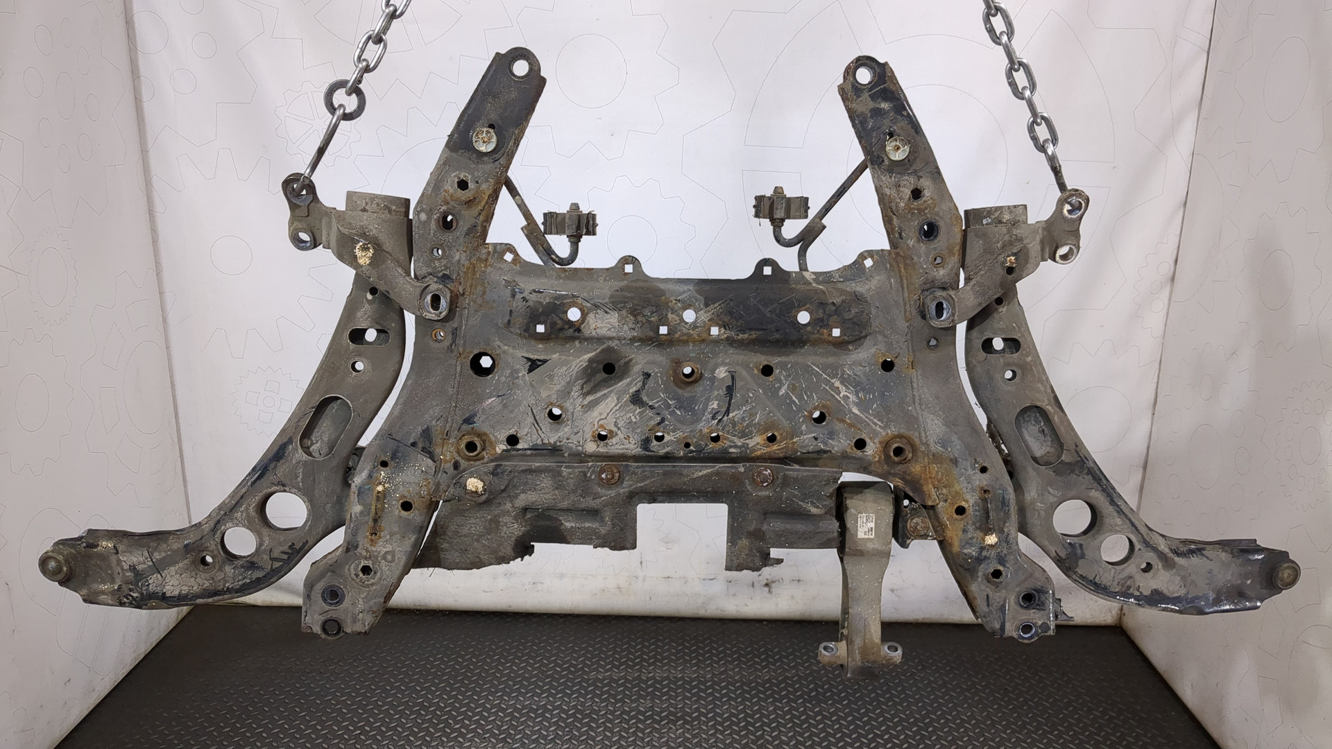 Балка подмоторная