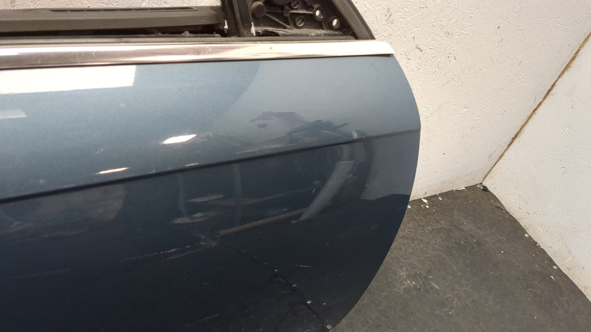 Дверь передняя правая