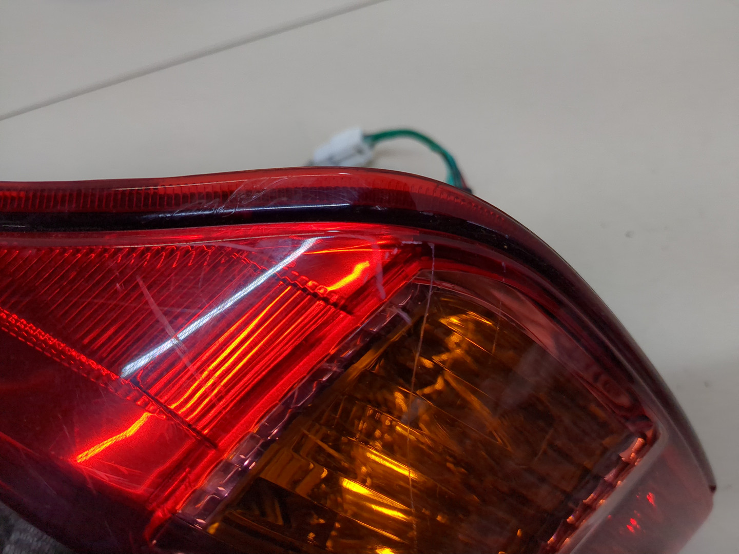 Фонарь задний правый