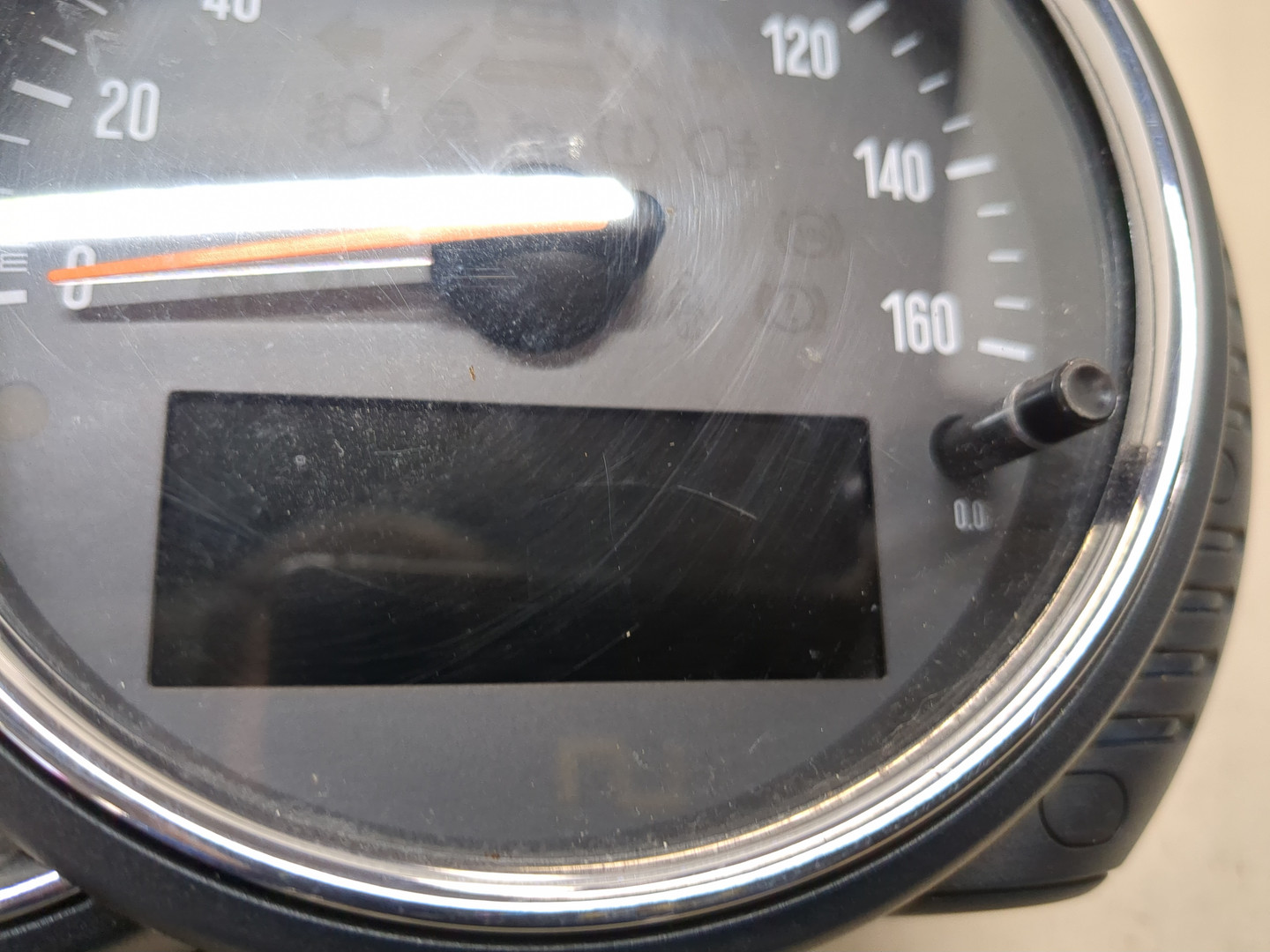 Панель приборов