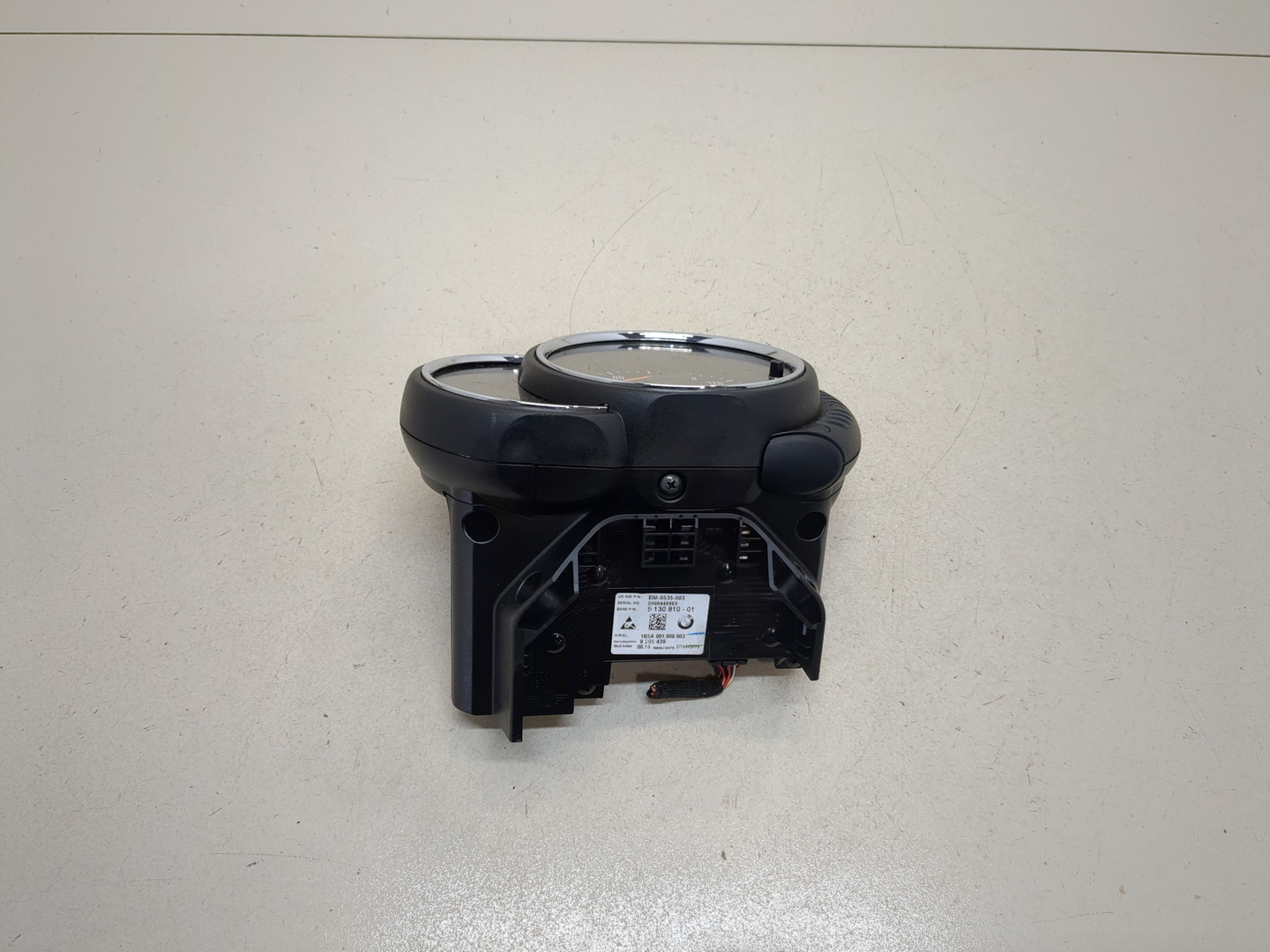 Панель приборов