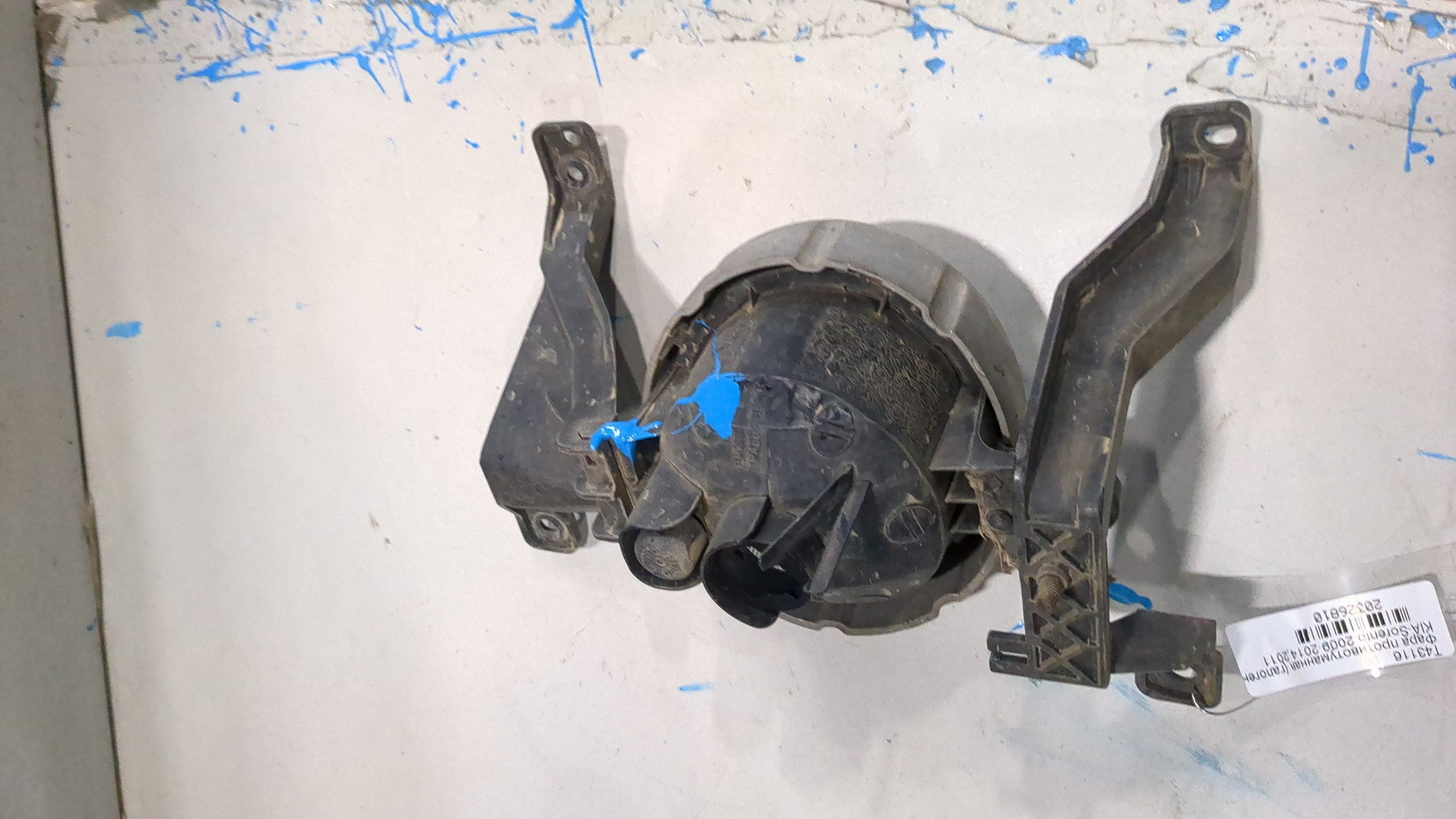 Фара противотуманная левая