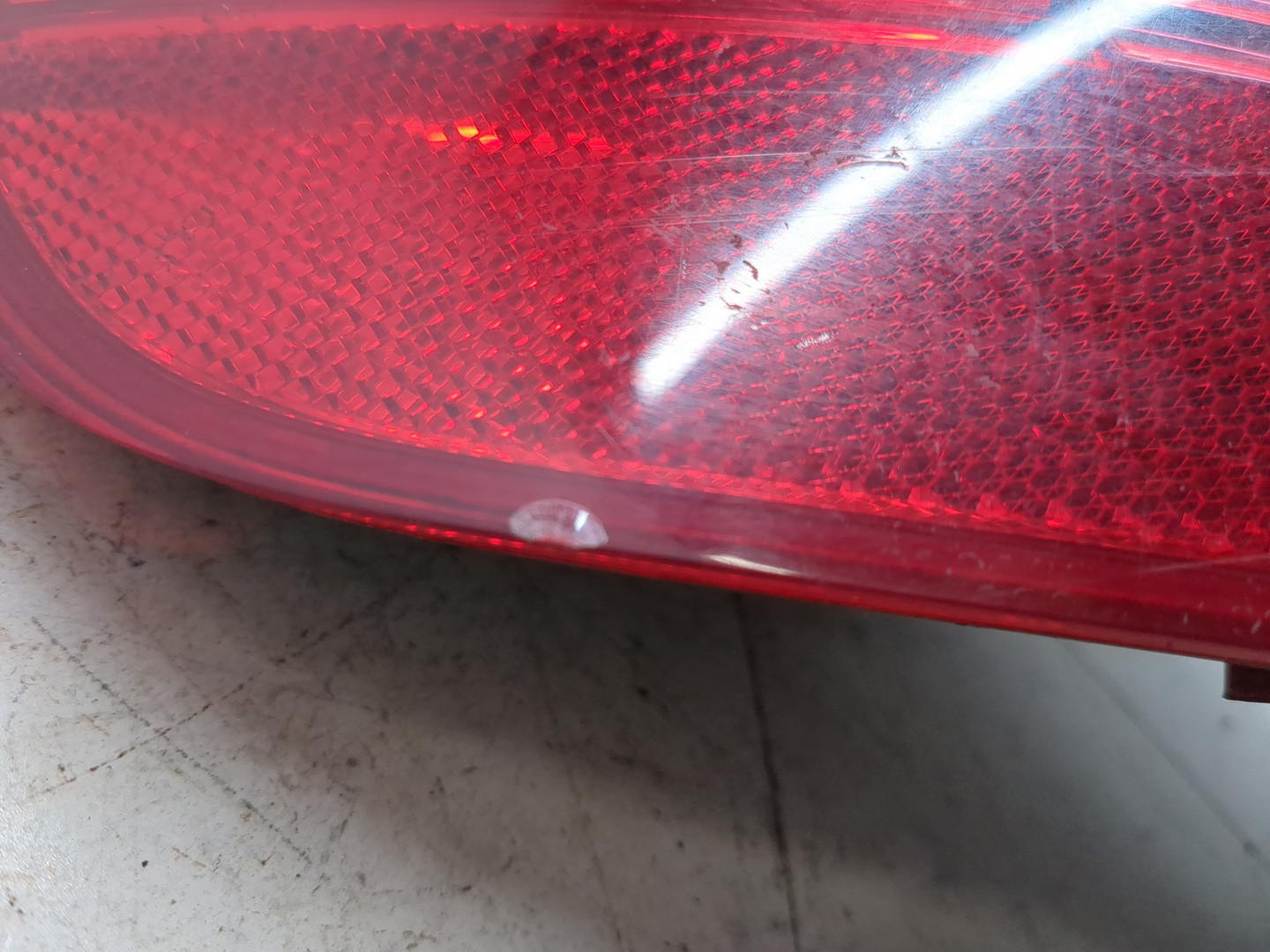 Фонарь задний левый