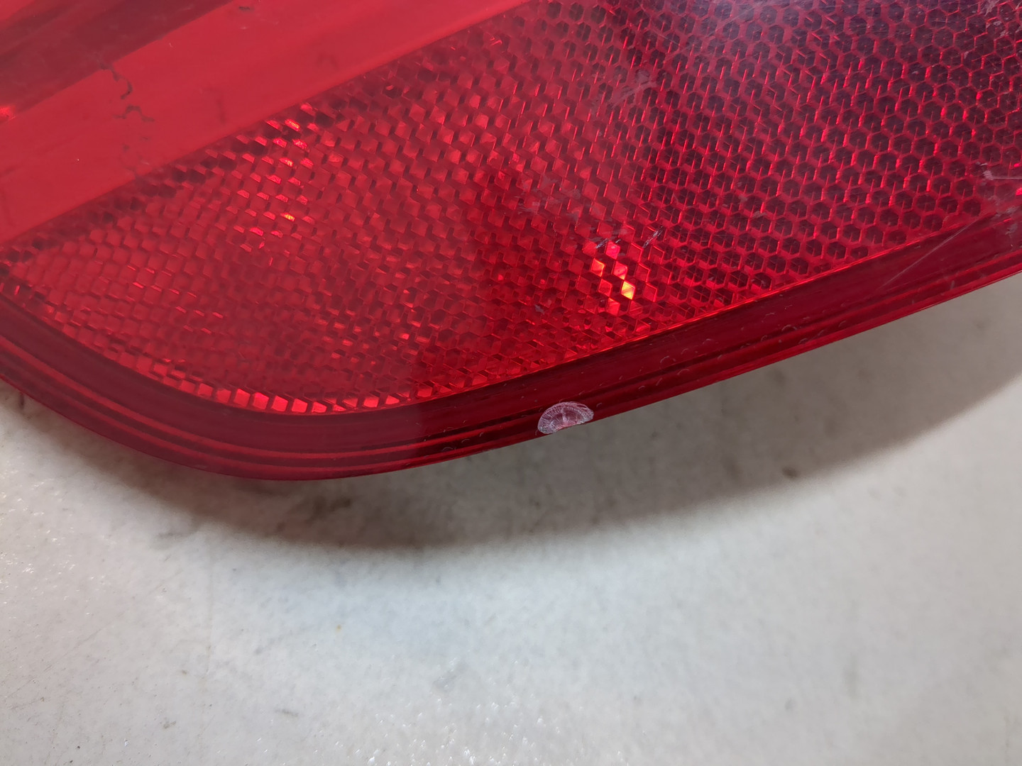 Фонарь задний левый