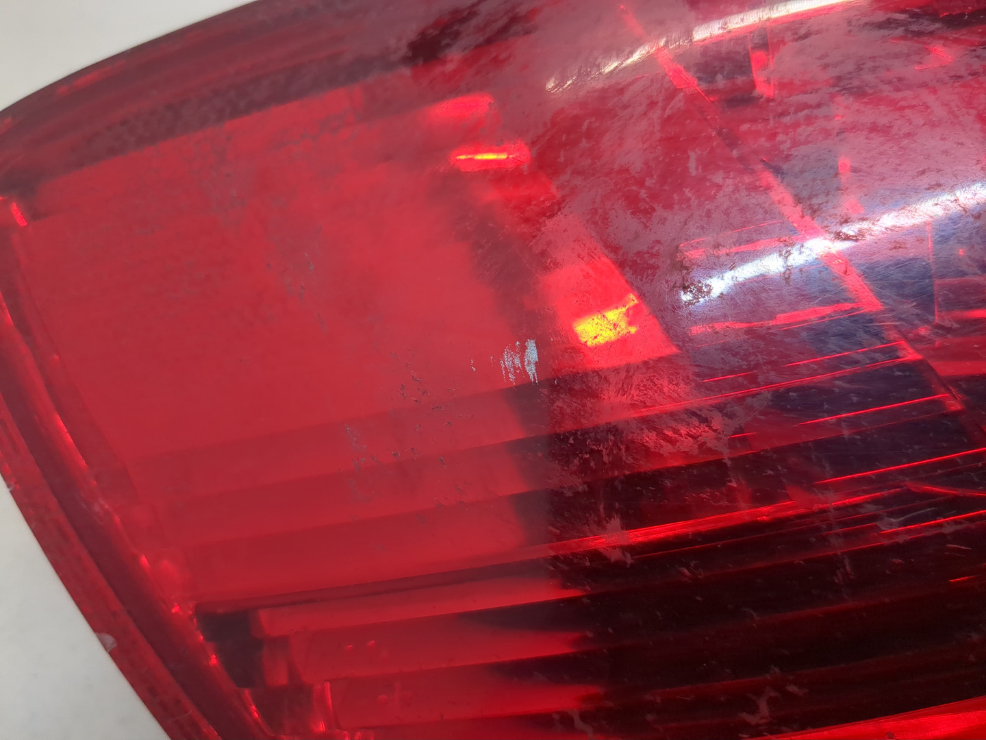 Фонарь задний левый