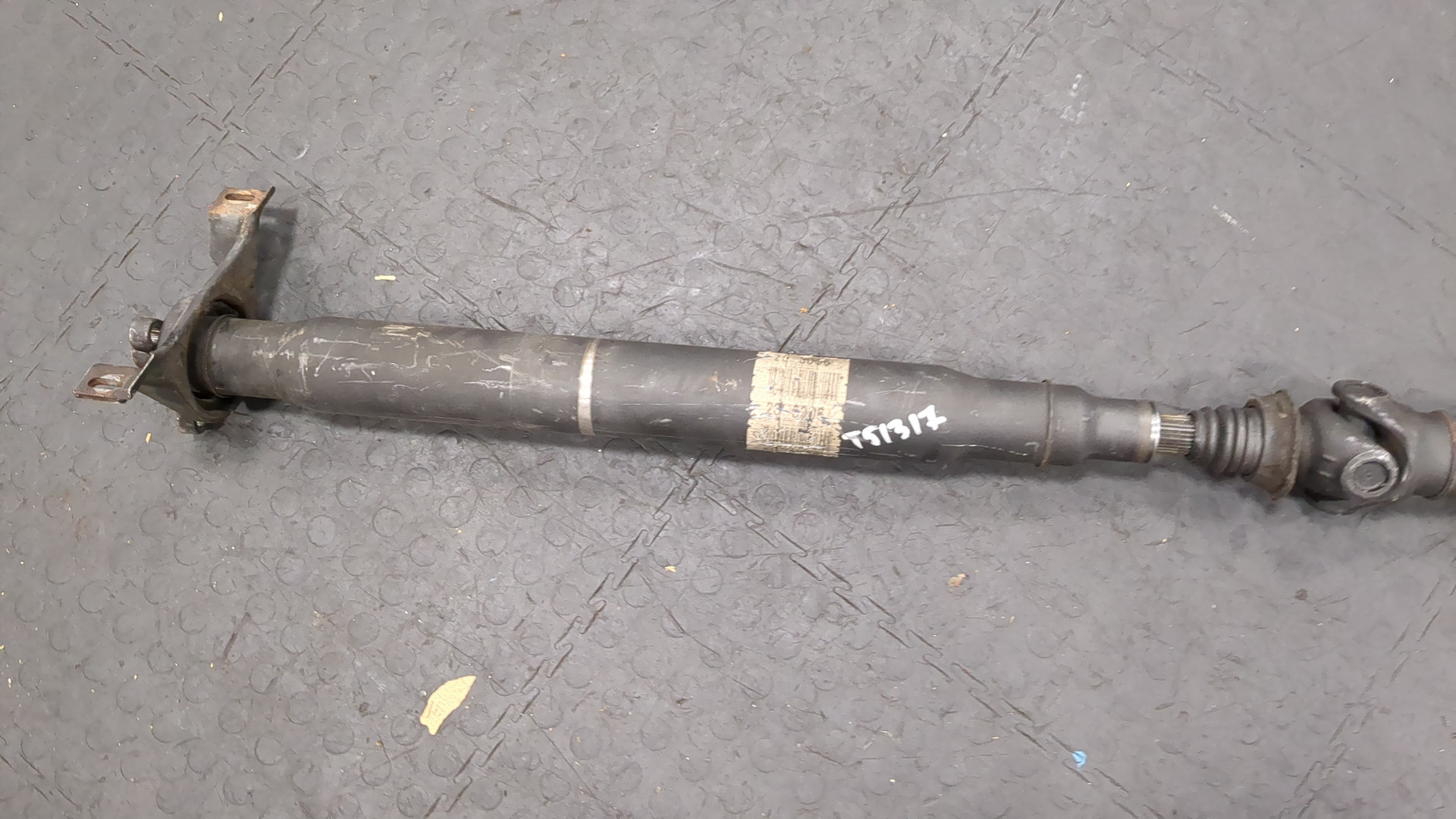 Вал карданный задний