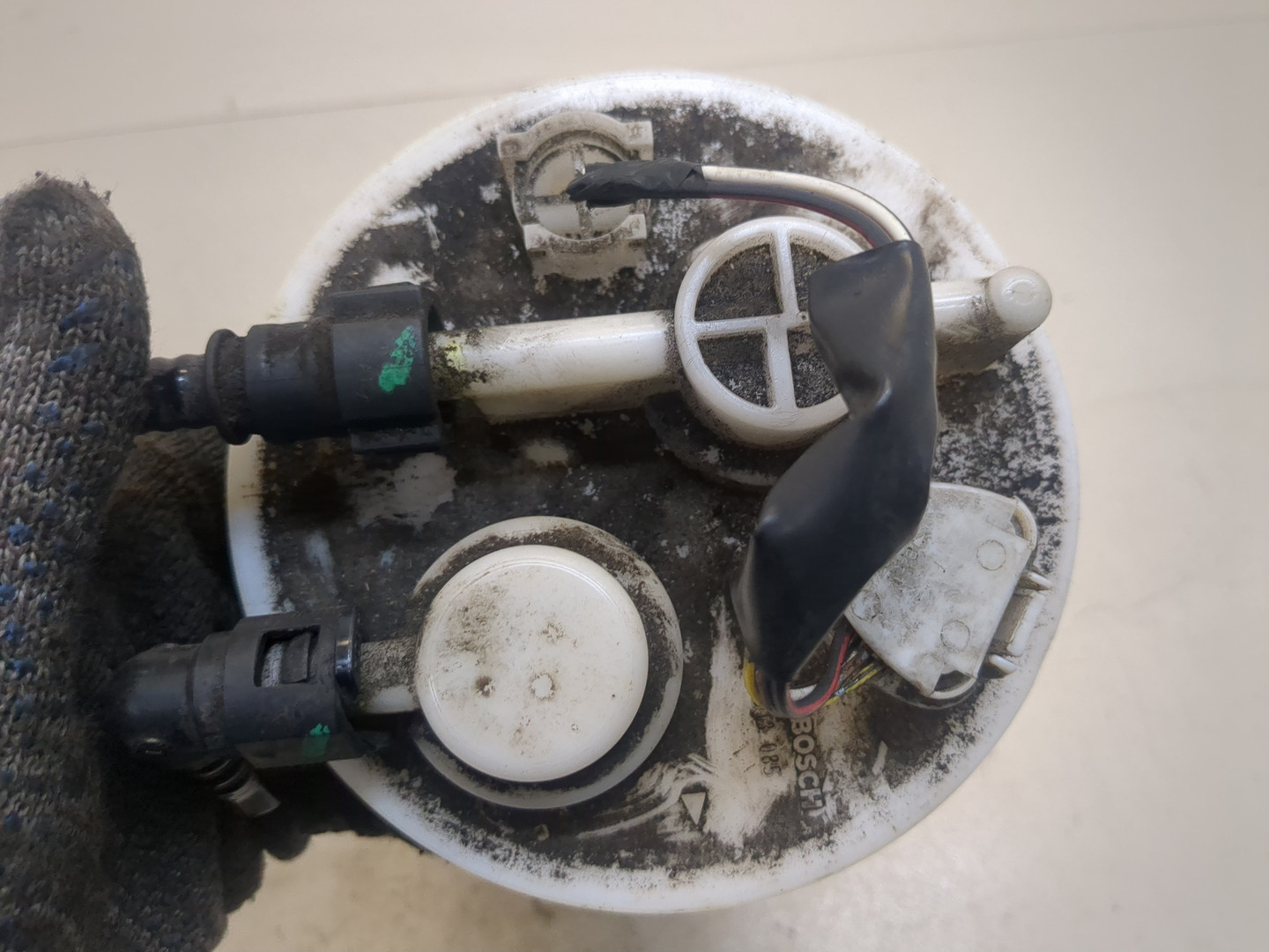 Насос топливный электрический