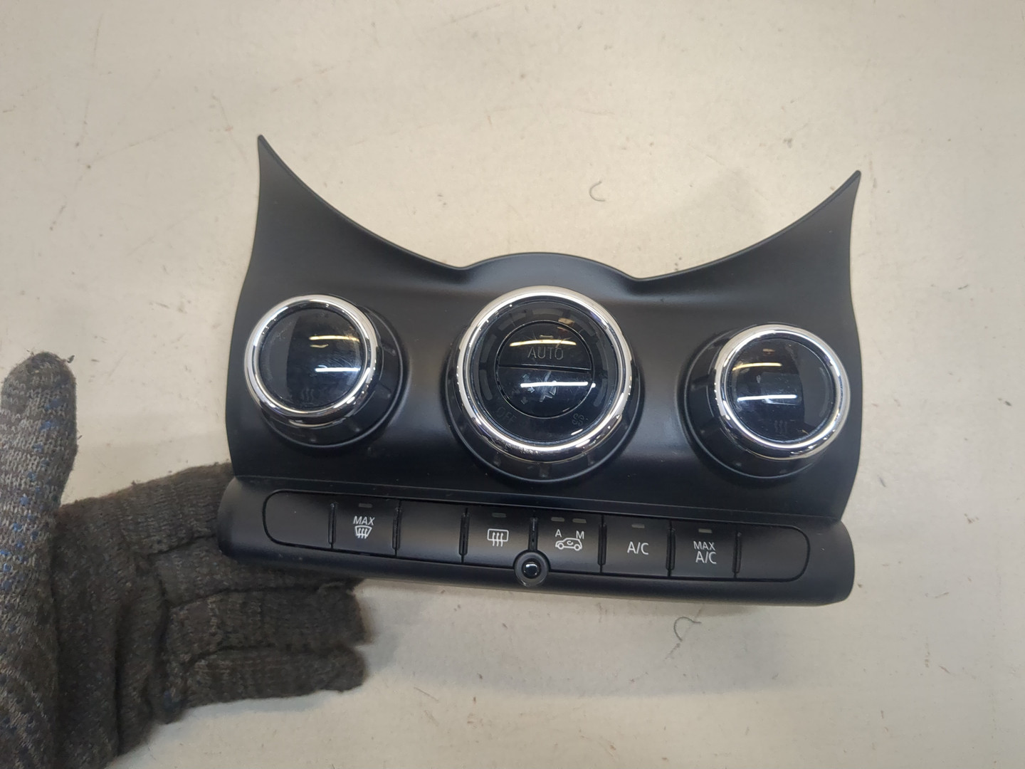 Переключатель отопителя